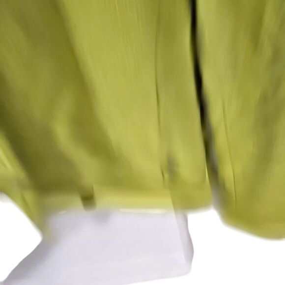 Casual Corner Green Blazer with Tailored Fit and Pointed Collar - Picture 3 of 5